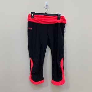 NWOT UNDERARMOR ATHLETIC CAPRIS